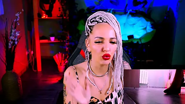 MonicaMaxwel online show from February 2025 07:27:02 PM