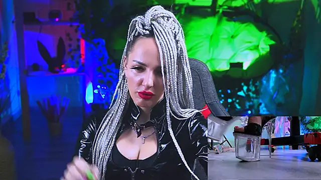 MonicaMaxwel online show from March 2025 03:18:02 PM