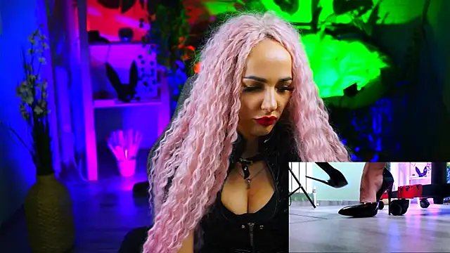 MonicaMaxwel online show from March 2025 02:47:01 PM