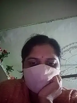 Nkumar173 online show from November 2025 03:33:02 PM