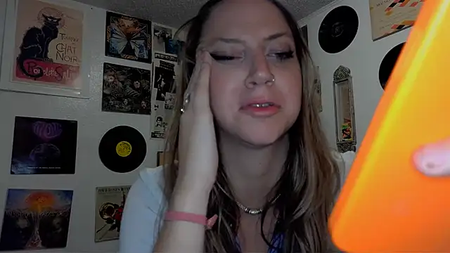 molly witha chance online show from January 2025 05:53:01 AM