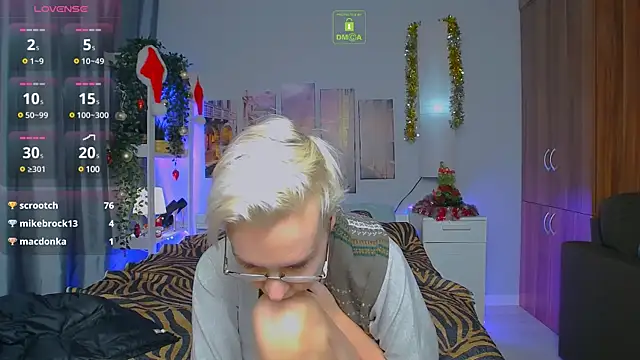 HelgaHimmell online show from December 2024 01:08:01 AM