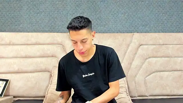 thiago19s online show from January 2025 07:29:02 PM