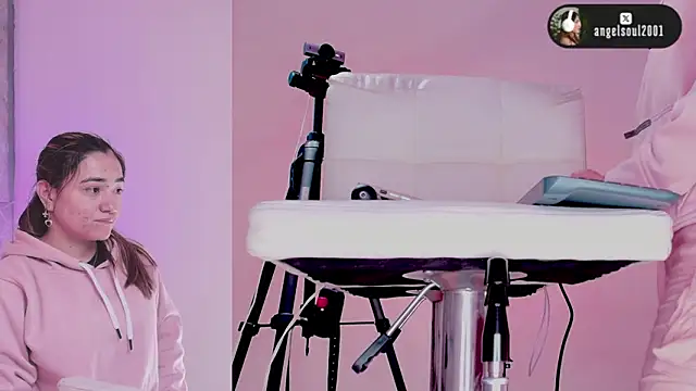 Angelst   online show from February 2026 05:07:02 AM