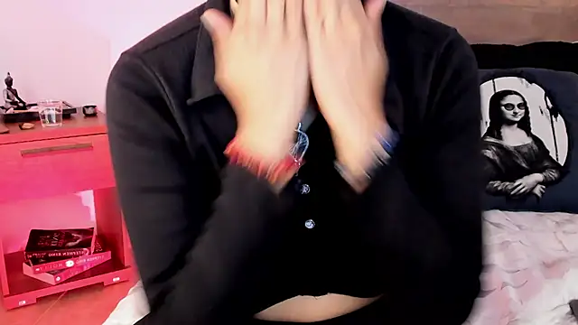 YenniferCurly online show from February 2025 12:06:02 PM