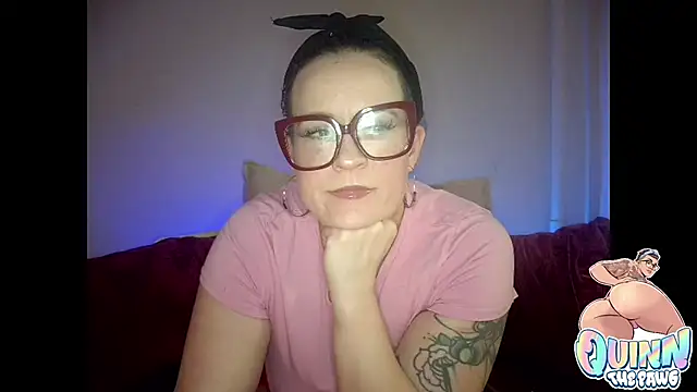 quinnmariexo online show from November 2025 09:59:01 PM