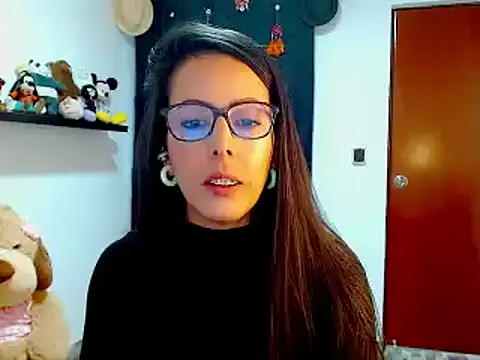 ella peck online show from December 2024 12:30:01 AM