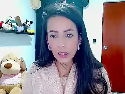 ella peck online show from December 2024 02:42:02 AM