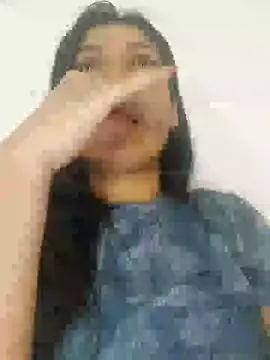 Sophie-hatter online show from January 2025 10:37:01 PM