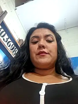 Sophie-hatter online show from April 2026 03:12:01 PM