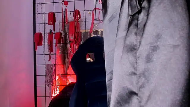 charrlotte quinn online show from January 2025 08:50:02 PM