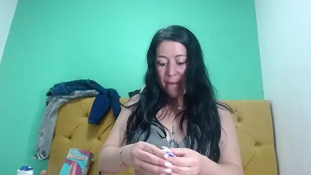 agathacorlincm101 online show from January 2025 02:15:02 AM