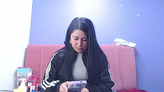 agathacorlincm101 online show from March 2025 11:04:02 PM