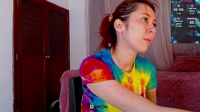 lanaturner  online show from October 2025 06:14:01 AM