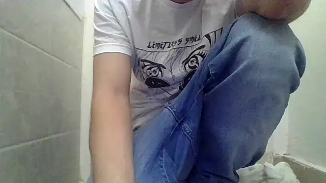 czruz online show from September 2025 12:05:01 AM