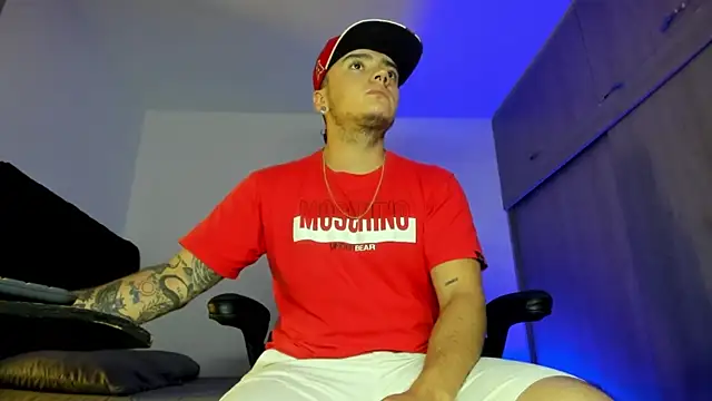 Snapshot of male_pussy chatting on October 2025 07:46:02 PM male pussy online show from October 2025 07:46:02 PM