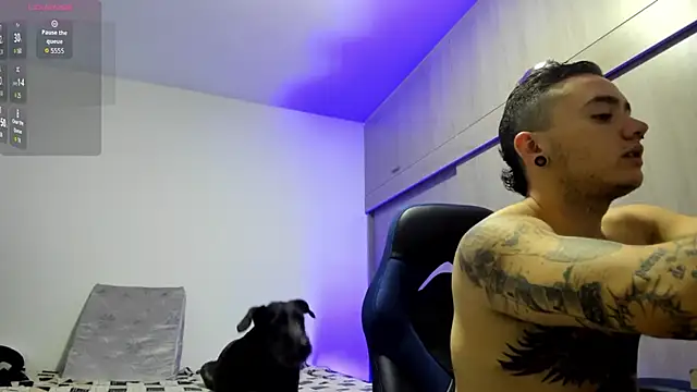 Snapshot of male_pussy chatting on November 2025 03:44:01 PM male pussy online show from November 2025 03:44:01 PM