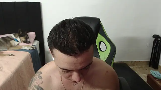 Snapshot of male_pussy chatting on April 2026 02:29:02 AM male pussy online show from April 2026 02:29:02 AM