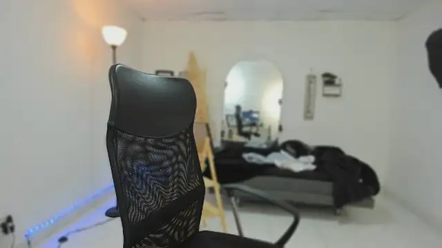 Snapshot of slim_master12 chatting on January 2026 03:16:01 PM slim master12 online show from January 2026 03:16:01 PM