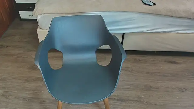 Raquel jones online show from February 2025 05:33:01 PM