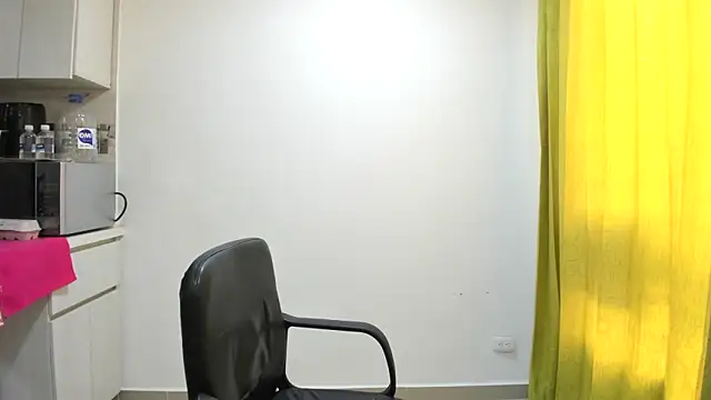 Adele johnsonn1 online show from January 2025 06:27:01 PM