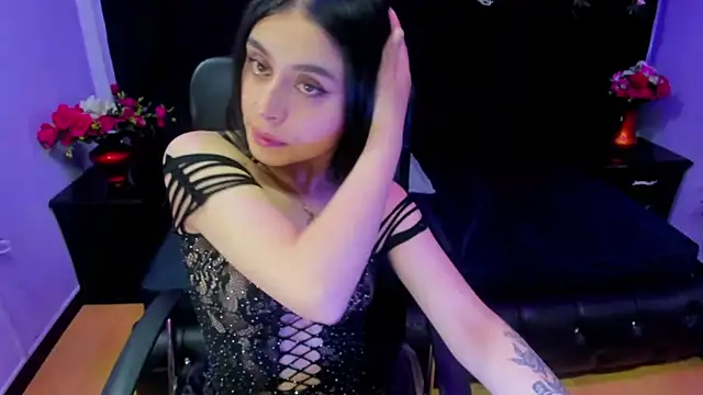 Snapshot of MelodySweett chatting on February 2025 02:45:02 AM MelodySweett online show from February 2025 02:45:02 AM