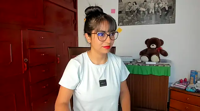 Snapshot of Isabellaa22_1 chatting on December 2024 01:53:02 PM Isabellaa22 1 online show from December 2024 01:53:02 PM