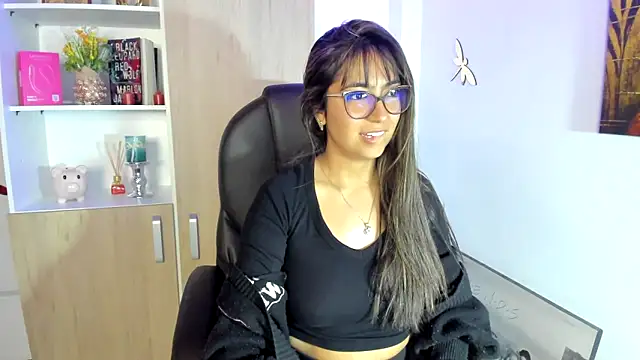 Snapshot of Isabellaa22_1 chatting on February 2025 01:44:02 AM Isabellaa22 1 online show from February 2025 01:44:02 AM