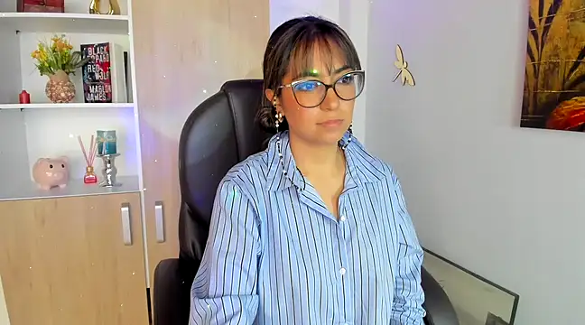 Snapshot of Isabellaa22_1 chatting on March 2025 04:24:01 PM Isabellaa22 1 online show from March 2025 04:24:01 PM