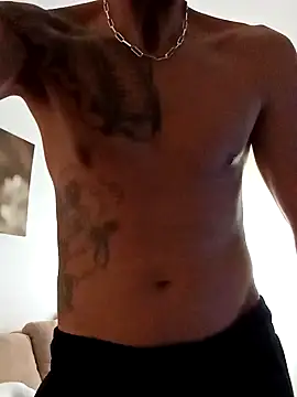 Gigolo profissional online show from September 2025 09:47:02 AM