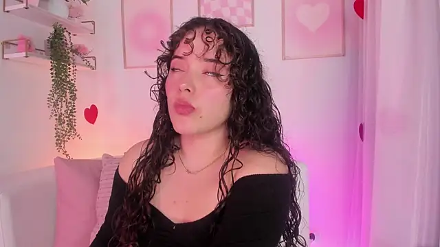 Aurora aaa online show from February 2025 09:08:02 PM