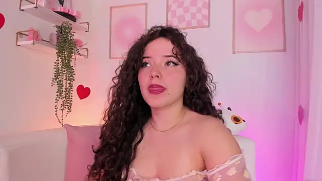 Aurora aaa online show from February 2025 08:18:01 PM