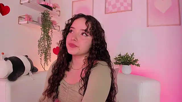 Aurora aaa online show from March 2025 09:43:01 PM