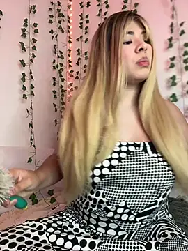 Grecia 21 online show from February 2025 08:37:01 PM