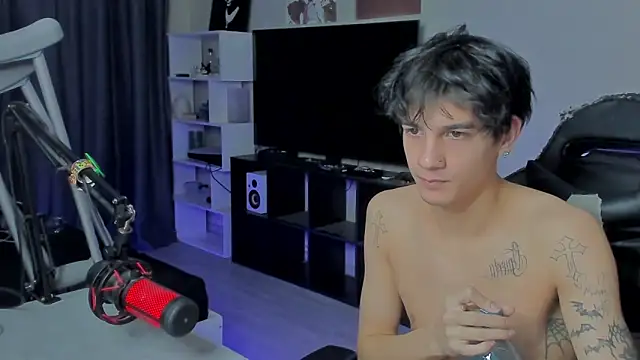 MarkBrowniii online show from September 2025 05:54:01 AM