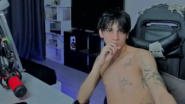 MarkBrowniii online show from September 2025 06:28:02 AM