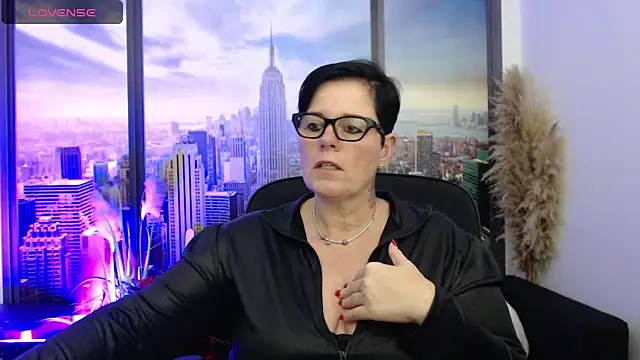 ninarandmann online show from December 2024 05:15:01 PM