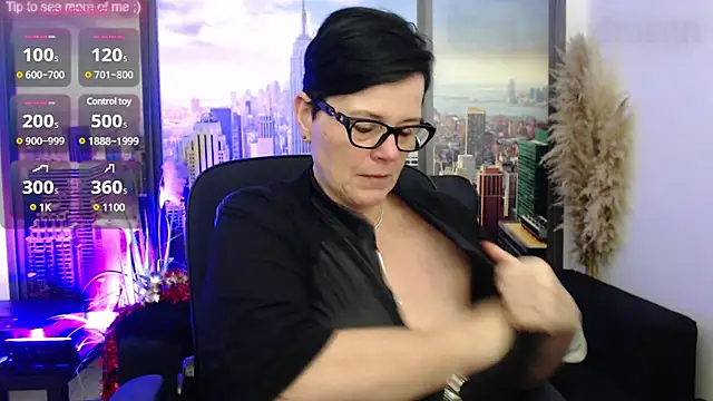 ninarandmann online show from December 2024 04:49:01 PM