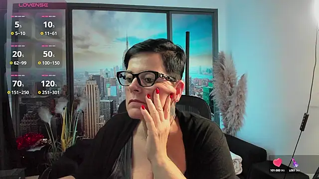 ninarandmann online show from October 2025 06:18:01 PM