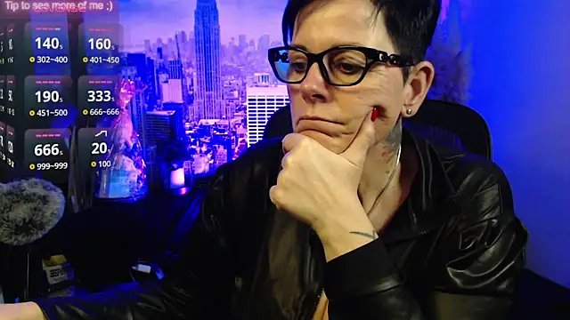 ninarandmann online show from February 2026 08:07:01 PM