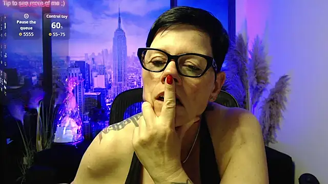 ninarandmann online show from June 2026 04:31:02 PM