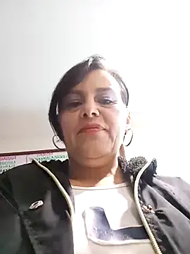 Natasha milf   online show from February 2025 07:24:02 PM