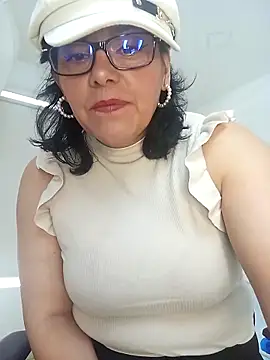 Natasha milf   online show from March 2025 02:26:02 PM