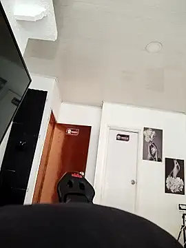 Natasha milf   online show from November 2025 12:38:02 PM