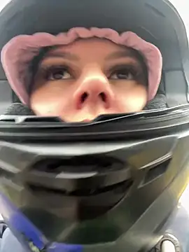 Bonniepark online show from January 2025 12:10:01 PM