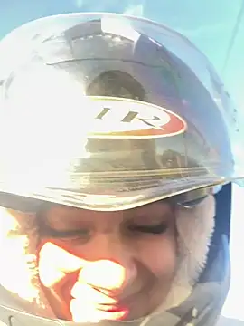 Bonniepark online show from February 2025 12:05:02 PM