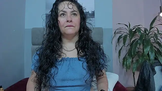 hanny milf online show from July 2026 11:45:02 AM