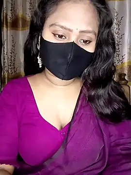 Idhika Paul online show from February 2025 05:26:01 PM