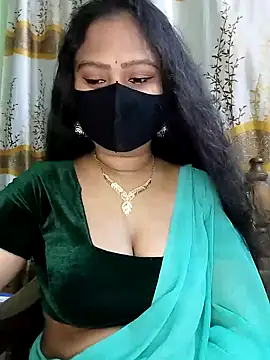 Idhika Paul online show from February 2025 06:48:01 PM