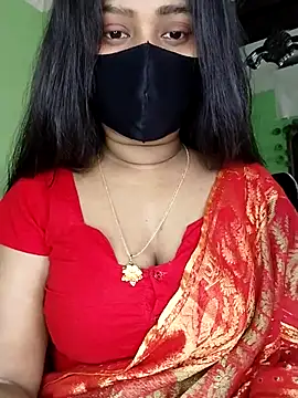 Idhika Paul online show from November 2025 06:48:01 AM